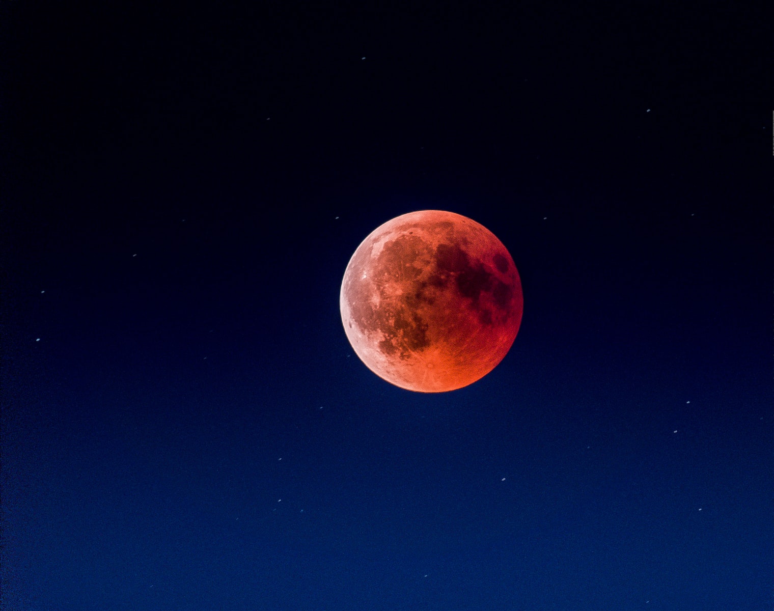 Total lunar eclipse on November 8 will be last one for three years