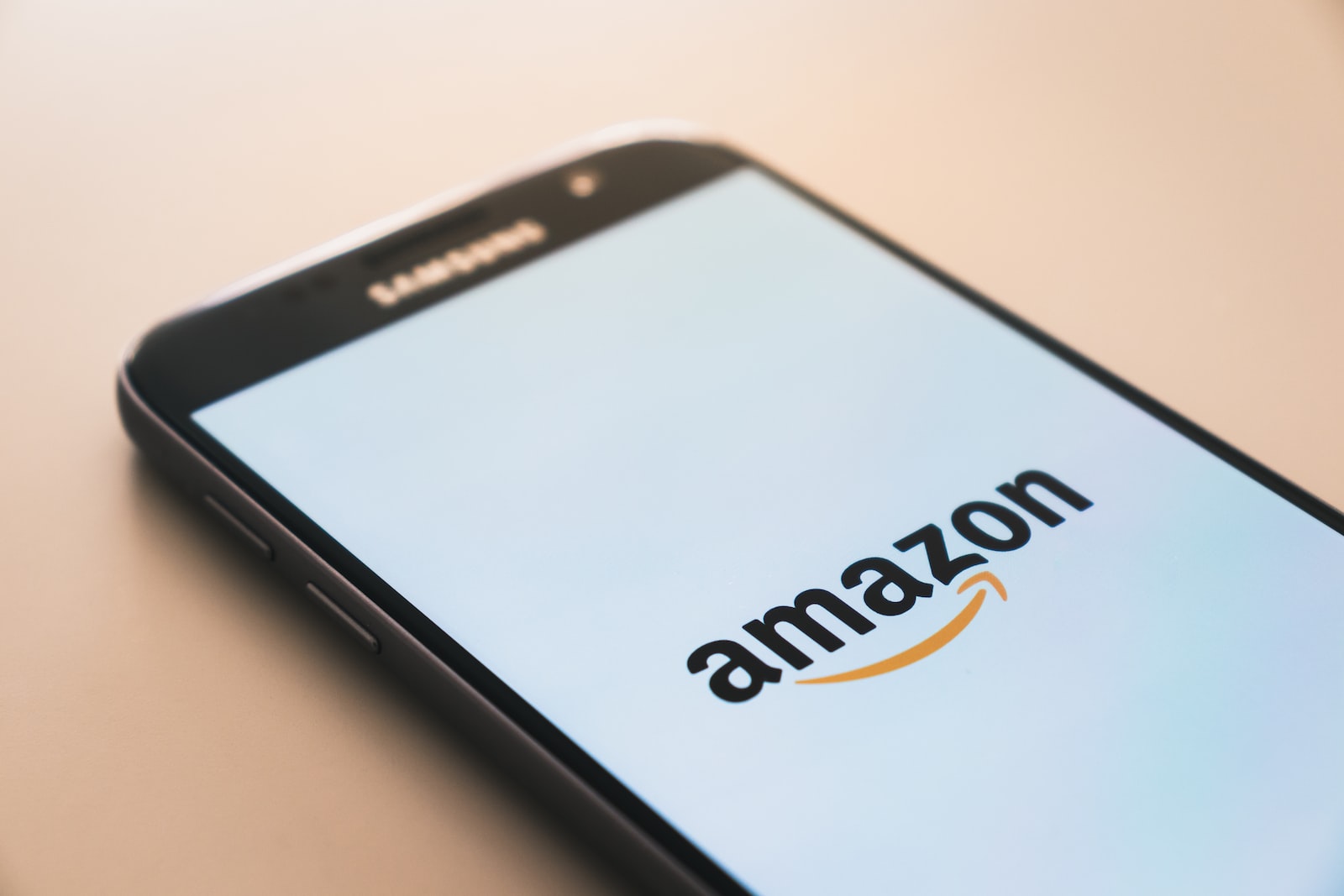 Amazon Shutting Down Indian Delivery Services