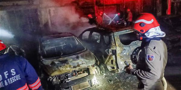 Four Cars Catch Fire In Delhi's Sadar Bazaar Area